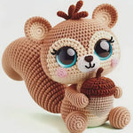 Load image into Gallery viewer, Amigurumi Kit - Cute Squirrel