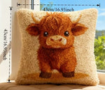 将图片加载到图库查看器,Latch Hook Cushion Kit - Highland Calf