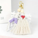 Load image into Gallery viewer, Macrame People Keychain
