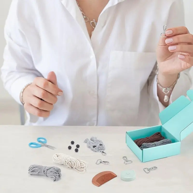 Macrame Wise Knots Owl  Keychain Kit