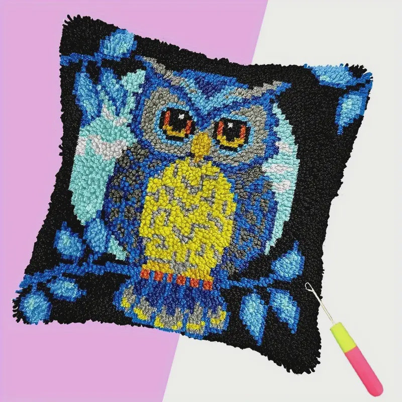 Latch Hook Cushion Kit - Owl