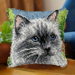 Load image into Gallery viewer, Latch Hook Cushion Kit - Cat
