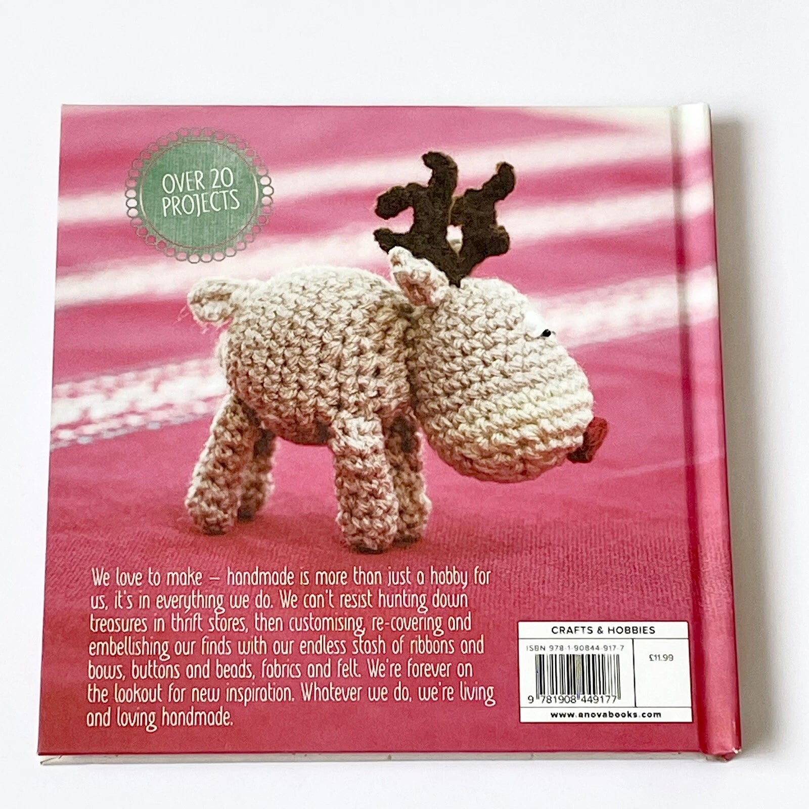 Christmas Crafts : Mollie Makes Book